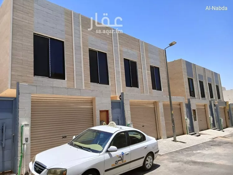 Floor for Sale in Riyadh Az Zahrah