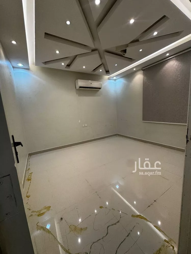 فيلا للإيجار في شارع رقم 196, حي ظهرة لبن, مدينة الرياض, منطقة الرياض 13