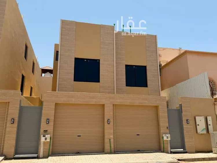 Floor for Sale in Riyadh Ad Dar Al Baida