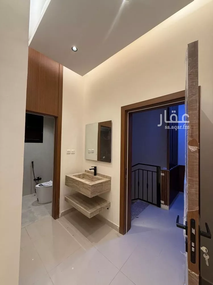 دور للبيع في شارع أبي عبدالله الخزرجي, حي الرفيعة, مدينة الرياض, منطقة الرياض صورة 2