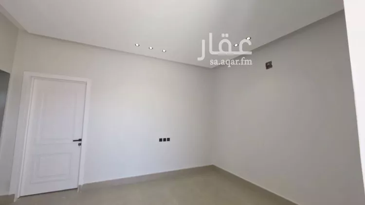 فيلا للبيع في شارع أبي حميد الساعدي, حي الزهرة, مدينة الرياض, منطقة الرياض صورة 2