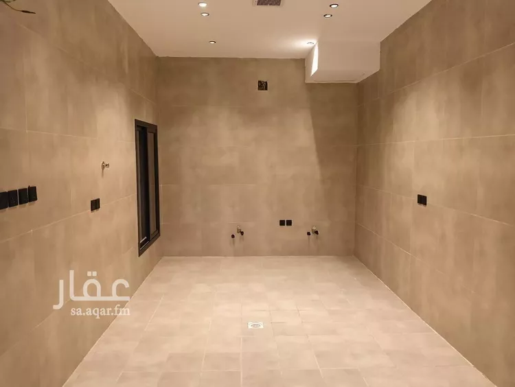 Floor for Sale in Riyadh Ad Dar Al Baida صورة 4