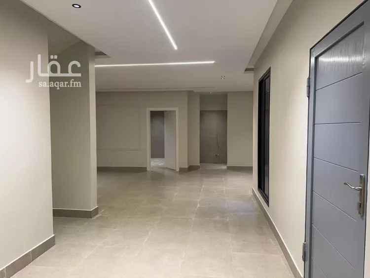 فيلا للبيع في شارع أحمد بن منصور, حي المهدية, مدينة الرياض, منطقة الرياض صورة 3