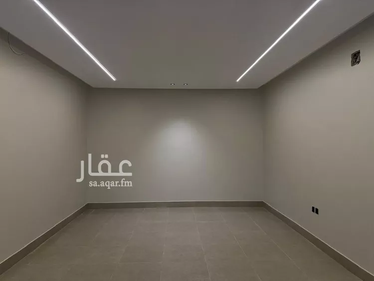 فيلا للبيع في شارع أحمد بن منصور, حي المهدية, مدينة الرياض, منطقة الرياض صورة 3