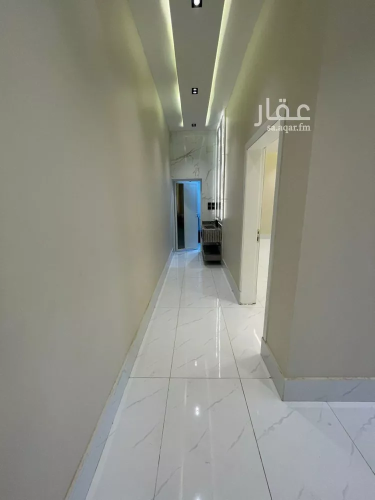 دور للبيع في شارع ميمونة بنت الحارث, حي الزهور, مدينة صامطة, منطقة جازان 8