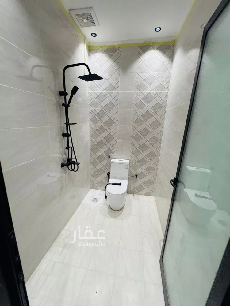 شقة للبيع في شارع منداد الكوخي, حي السويس 1, مدينة جازان, منطقة جازان صورة 3