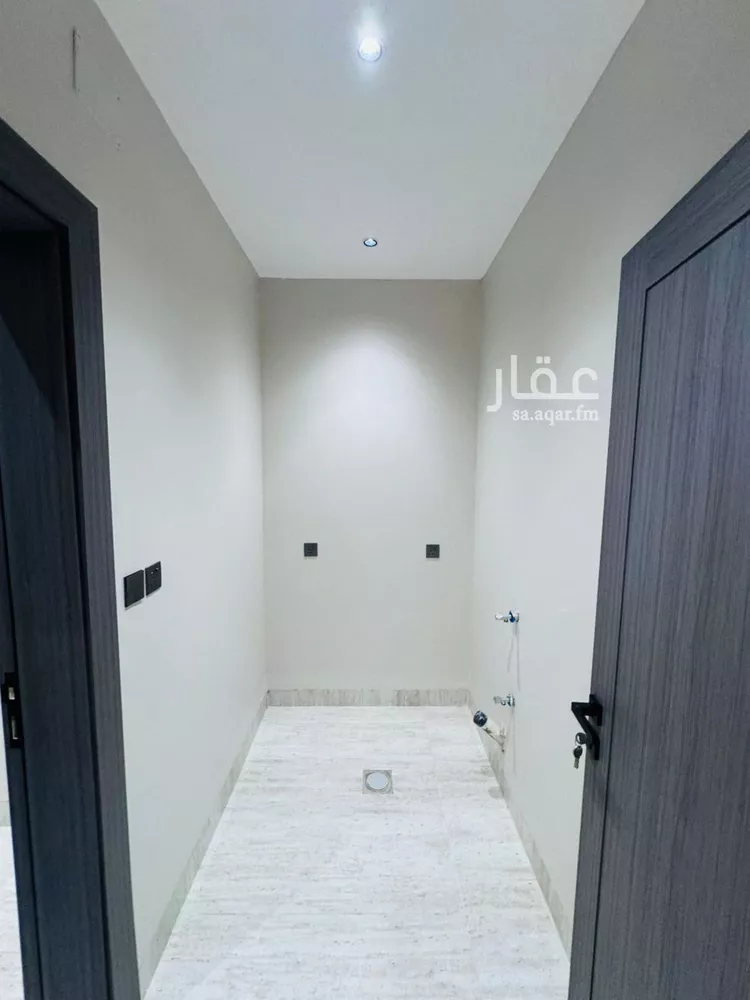 شقة للبيع في شارع ابو بكر بن احمد المالكي, حي الرحاب 1, مدينة جازان, منطقة جازان 14