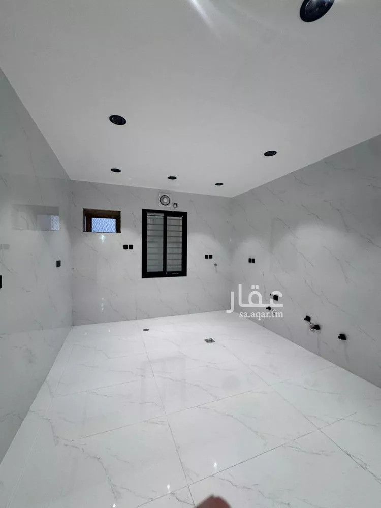 Apartment for Sale in Jazan Ash Shati 8