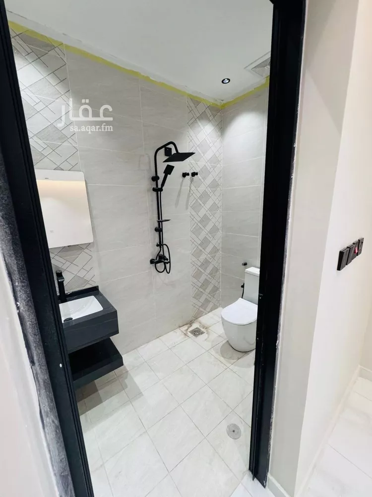 شقة للبيع في شارع منداد الكوخي, حي السويس 1, مدينة جازان, منطقة جازان صورة 5