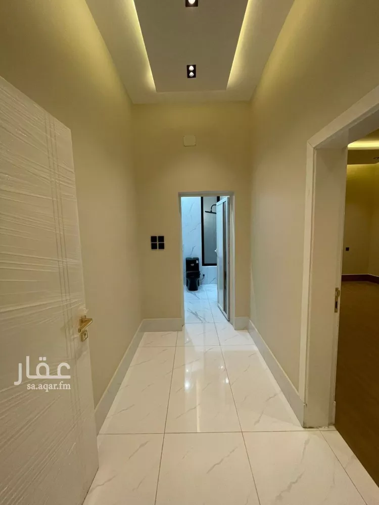 دور للبيع في شارع ميمونة بنت الحارث, حي الزهور, مدينة صامطة, منطقة جازان 18