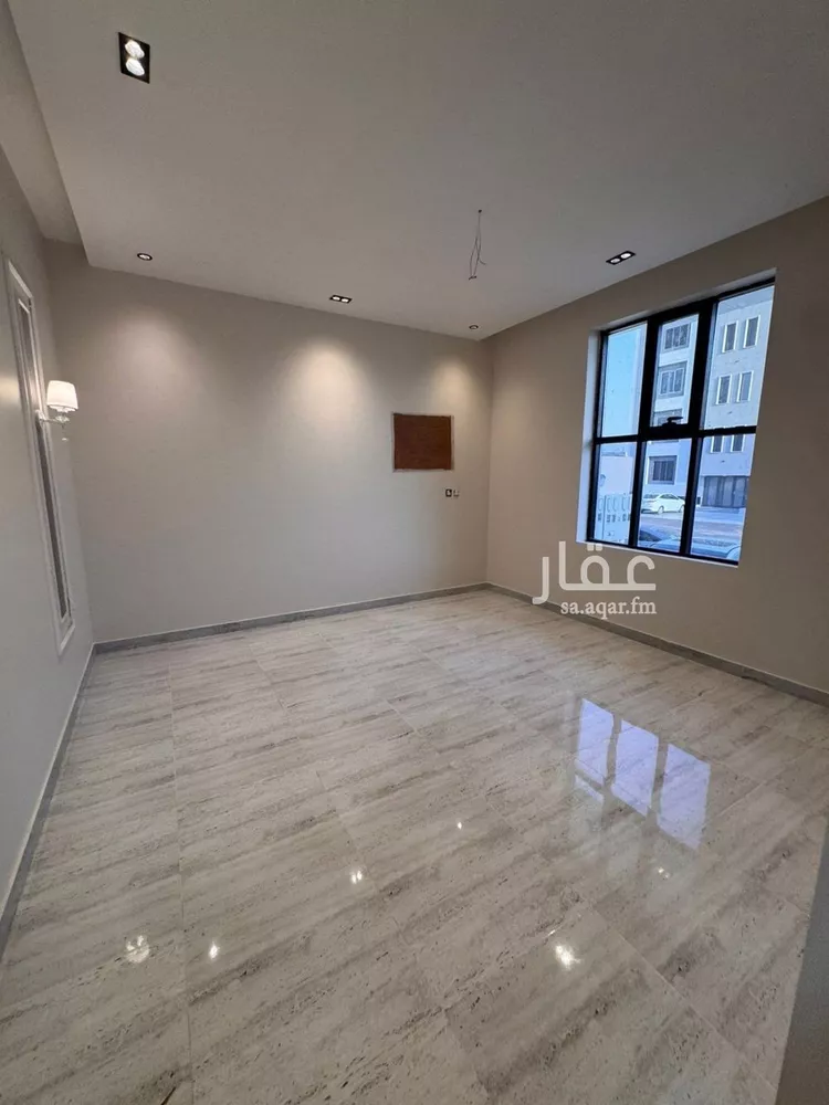 شقة للبيع في شارع معدان بن اوس, حي الرحاب 1, مدينة جازان, منطقة جازان صورة 3