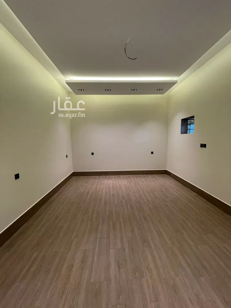 دور للبيع في شارع ميمونة بنت الحارث, حي الزهور, مدينة صامطة, منطقة جازان 12