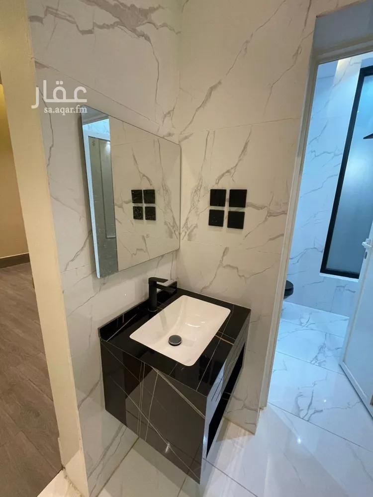 دور للبيع في شارع ميمونة بنت الحارث, حي الزهور, مدينة صامطة, منطقة جازان 25