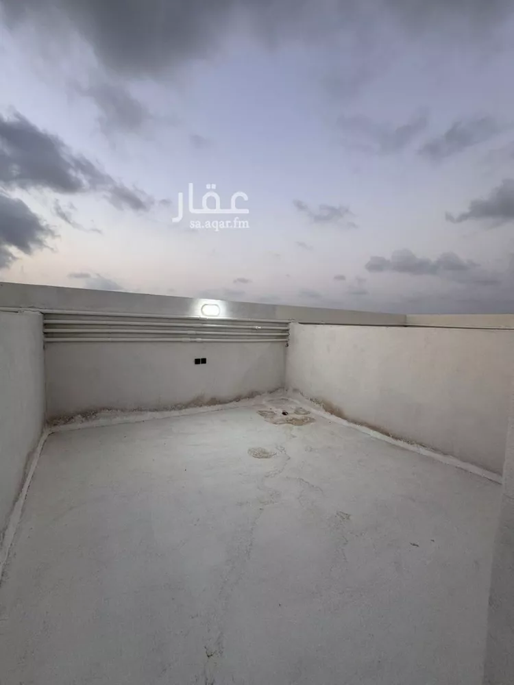 شقة للبيع في شارع شارع شهيد الدين ثم الوطن كمال يعقوب محسن حكمي, حي السويس 1, مدينة جازان, منطقة جازان 13