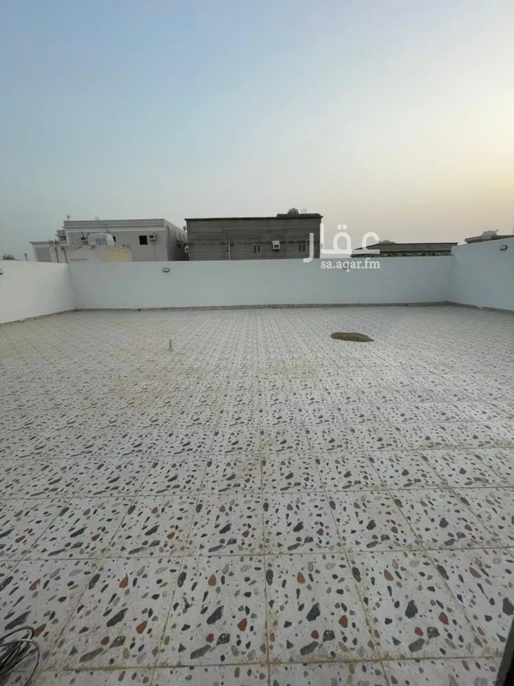دور للبيع في شارع ميمونة بنت الحارث, حي الزهور, مدينة صامطة, منطقة جازان 28