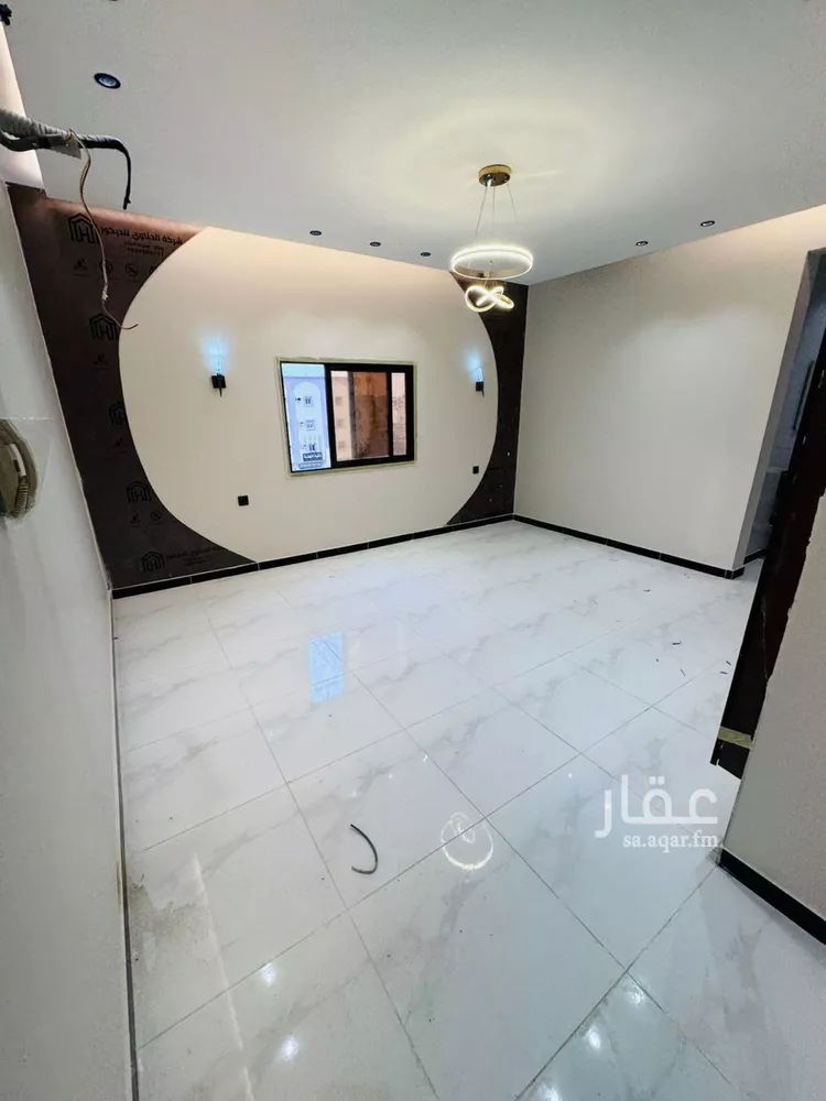 شقة للبيع في شارع علي باكثير, حي السويس 1, مدينة جازان, منطقة جازان صورة 5