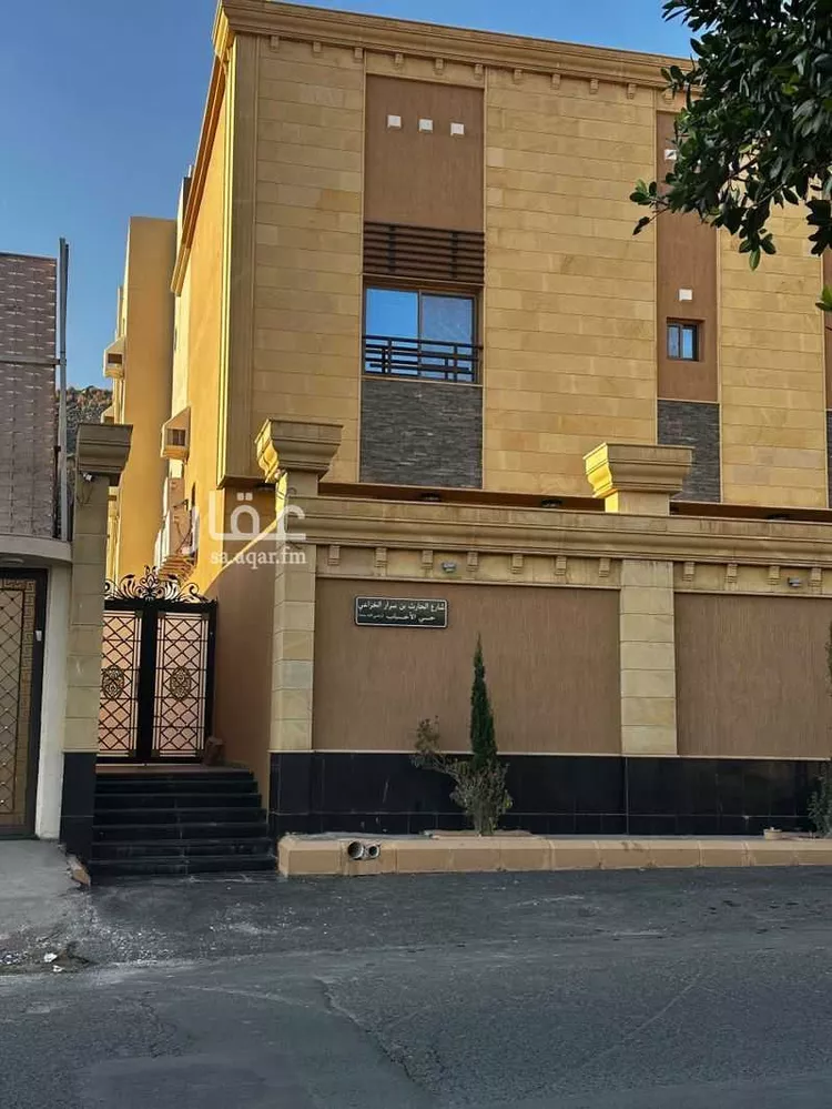 عمارة للإيجار في حي الأخباب, مدينة الطائف, منطقة مكة المكرمة