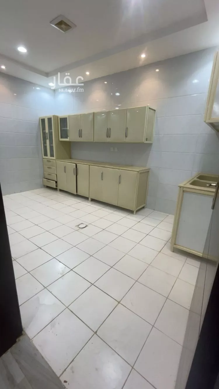شقة للبيع في شارع الجند, حي ظهرة لبن, مدينة الرياض, منطقة الرياض صورة 5