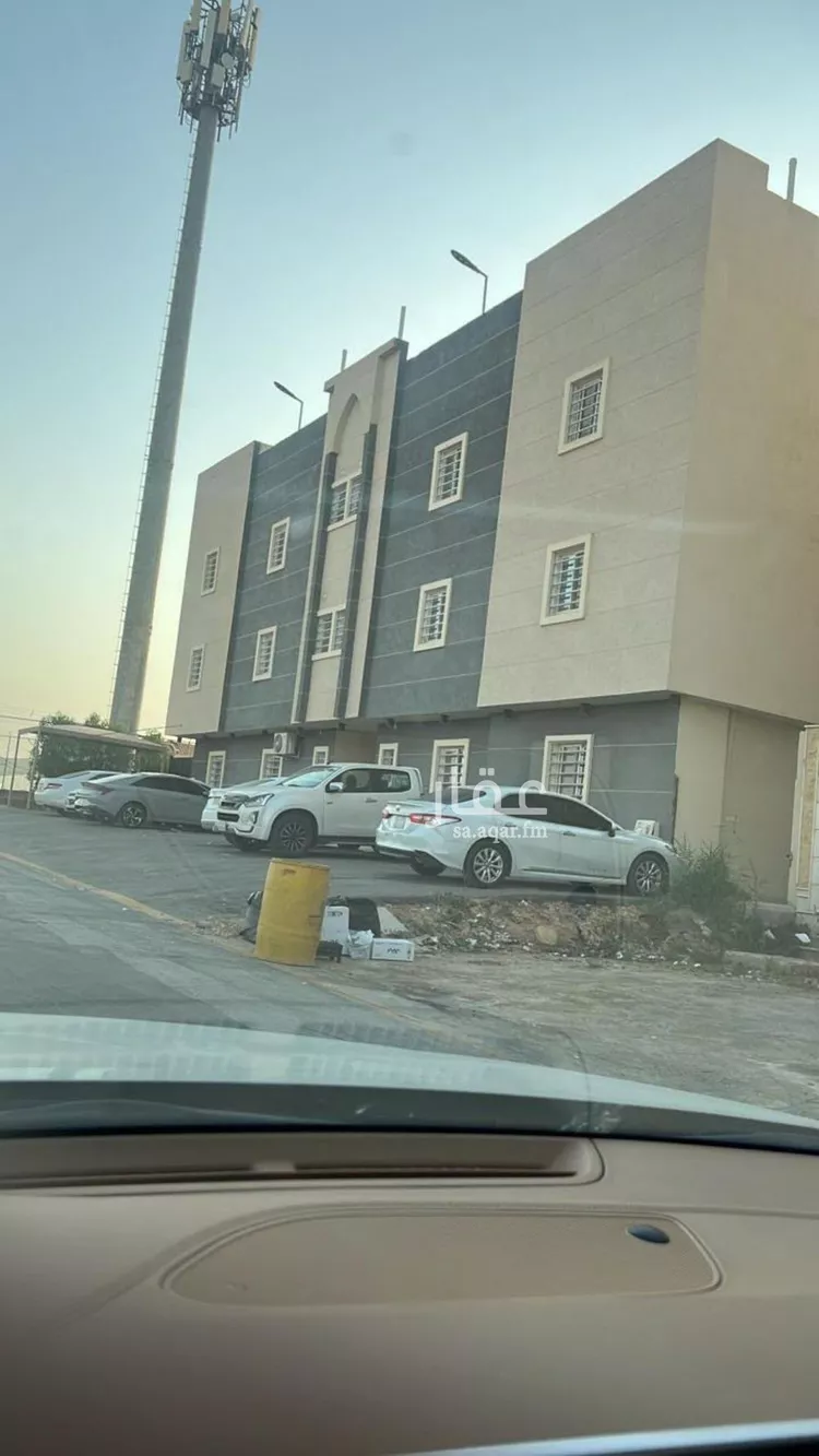 Apartment for Sale in Riyadh Dhahrat Laban