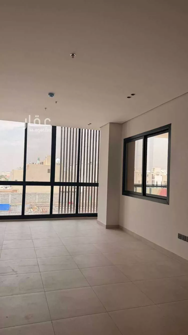 شقة للإيجار في شارع اسماء بنت مالك, حي العارض, مدينة الرياض, منطقة الرياض 1 صورة