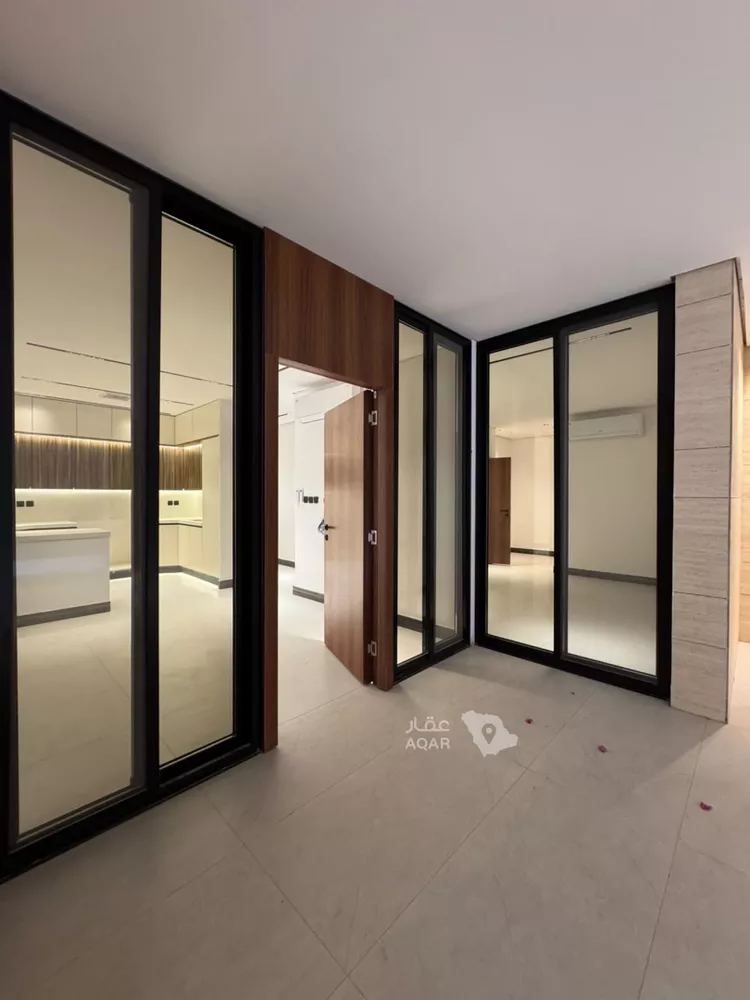 Floor for Rent in Riyadh At Taawon 7