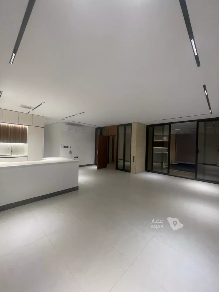 Floor for Rent in Riyadh At Taawon 19