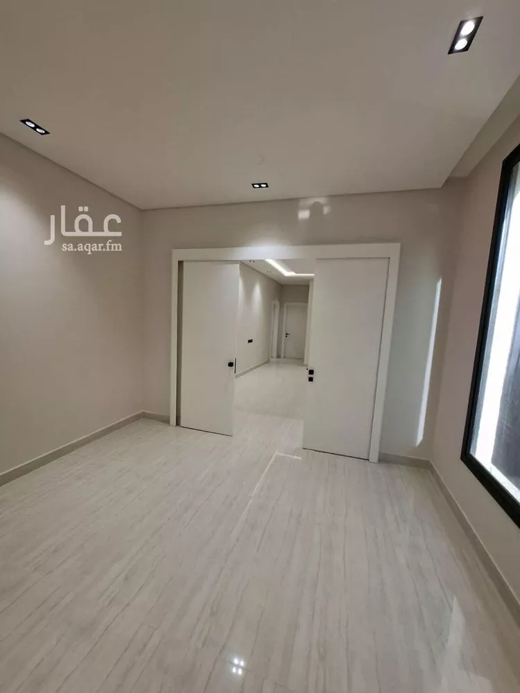 دور للبيع في شارع الأمير عبدالرحمن بن سعود بن عبدالعزيز, حي طويق, مدينة الرياض, منطقة الرياض صورة 4