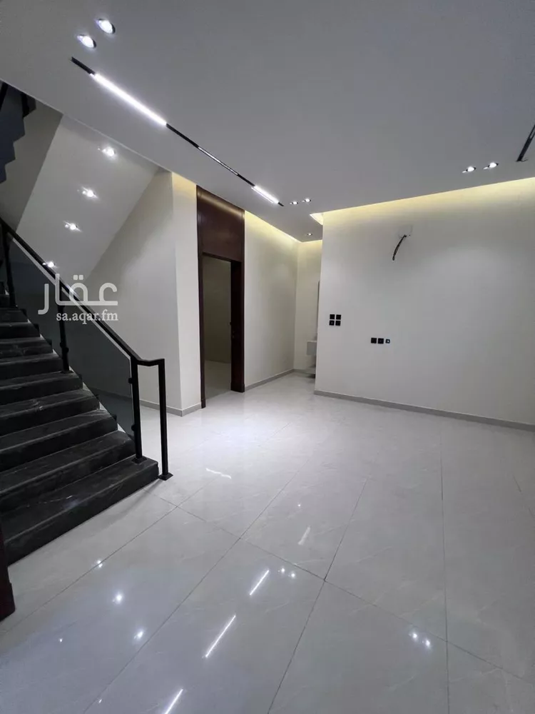Villa for Sale in Riyadh Okaz صورة 4