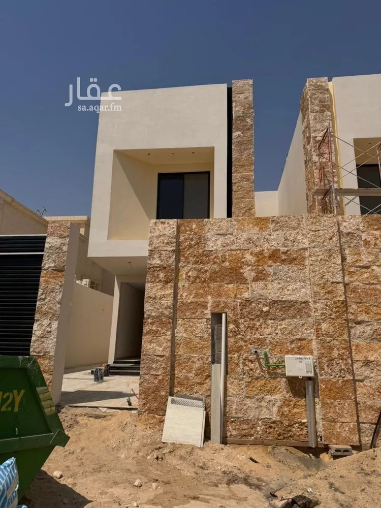 فيلا للبيع في شارع شارع عين دار , حي التحلية, مدينة الخبر, المنطقة الشرقية