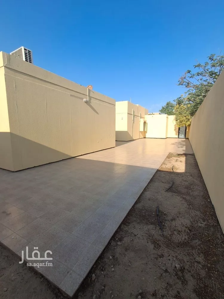 فيلا للبيع في شارع الدمام 11 , حي الحجاز, مدينة مدينه الجبيل الصناعيه, المنطقة الشرقية