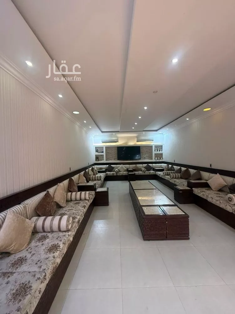 Villa for Sale in Al Jubail Sudair صورة 3