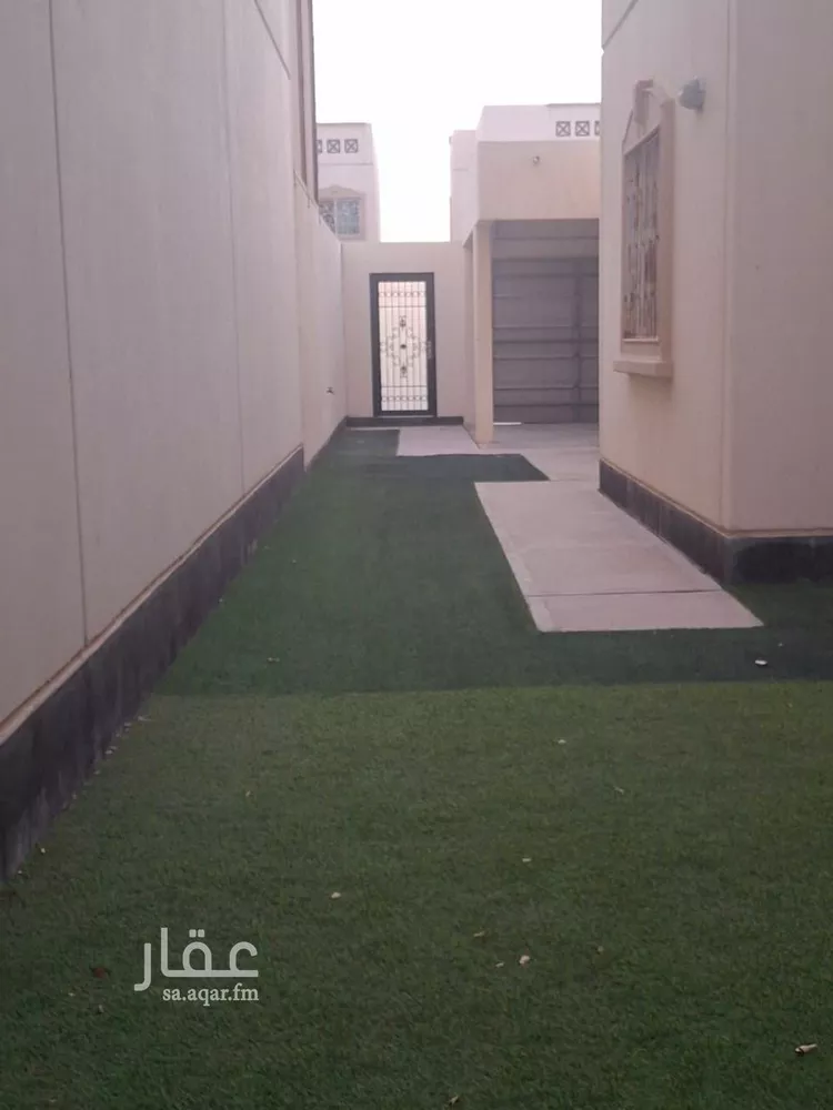 فيلا للبيع في شارع المناخ, حي جلمودة, مدينة مدينه الجبيل الصناعيه, المنطقة الشرقية صورة 2