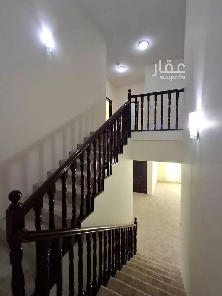فيلا للبيع في شارع شارع الريان 4, حي جلمودة, مدينة مدينه الجبيل الصناعيه, المنطقة الشرقية صورة 4