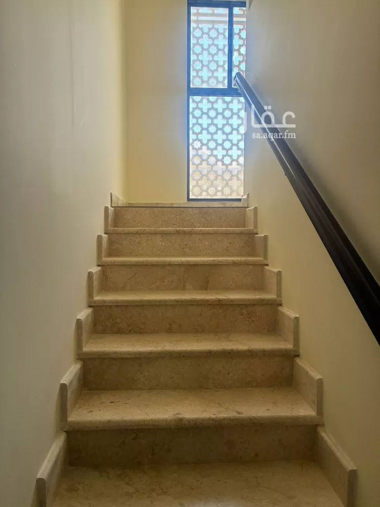 فيلا للإيجار في شارع طريق مكة, حي مكه الجنوبيه, مدينة مدينه الجبيل الصناعيه, المنطقة الشرقية 8