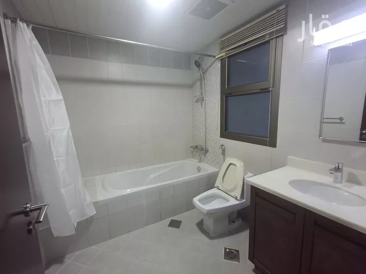 فيلا للإيجار في شارع الظهيرة, حي جلمودة, مدينة مدينه الجبيل الصناعيه, المنطقة الشرقية صورة 4