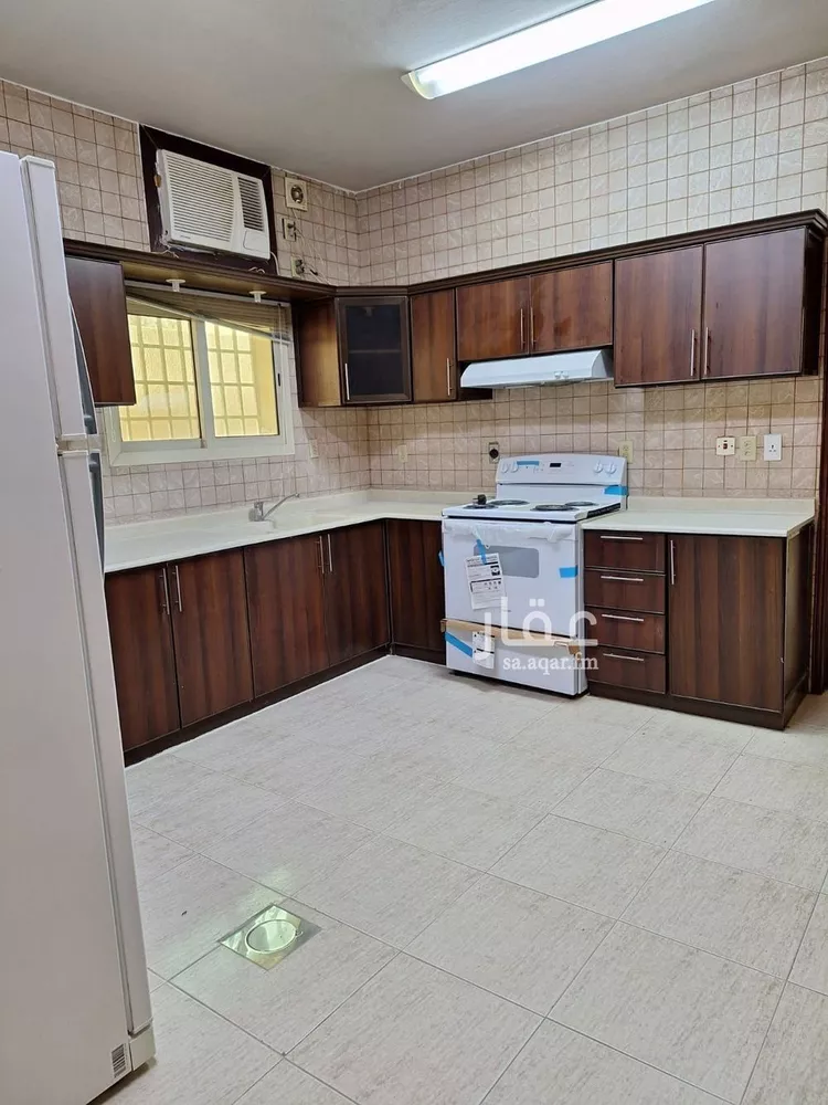 فيلا للبيع في شارع شارع النفود, حي مكه الجنوبيه, مدينة مدينه الجبيل الصناعيه, المنطقة الشرقية صورة 3