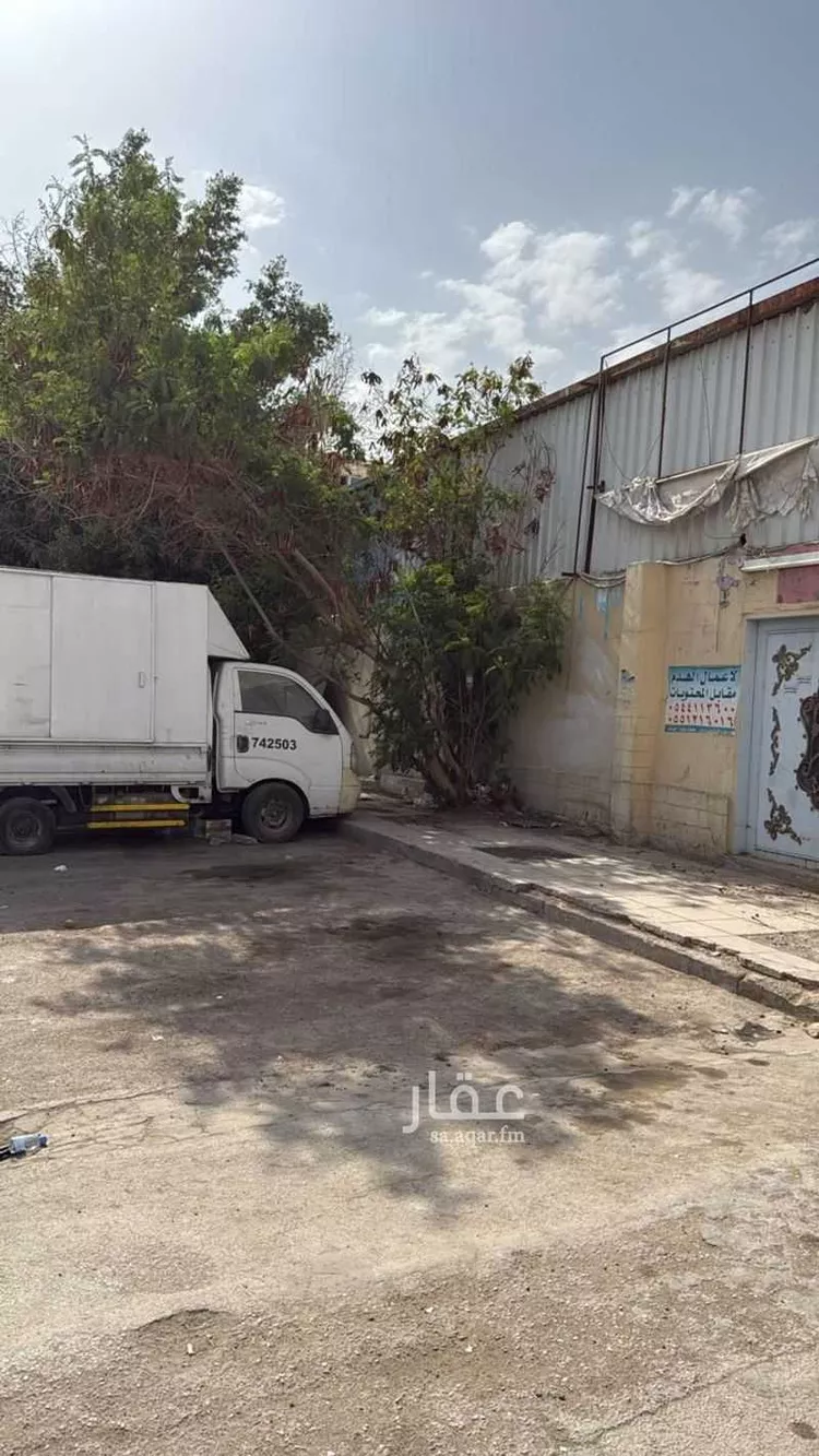 أرض للإيجار في شارع شريح القاضي, حي السعادة, مدينة الرياض, منطقة الرياض