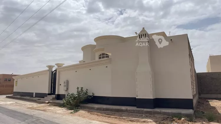 فيلا للبيع في شارع الخالدية 44, حي آل عويمر, مدينة وادي الدواسر, منطقة الرياض صورة 2