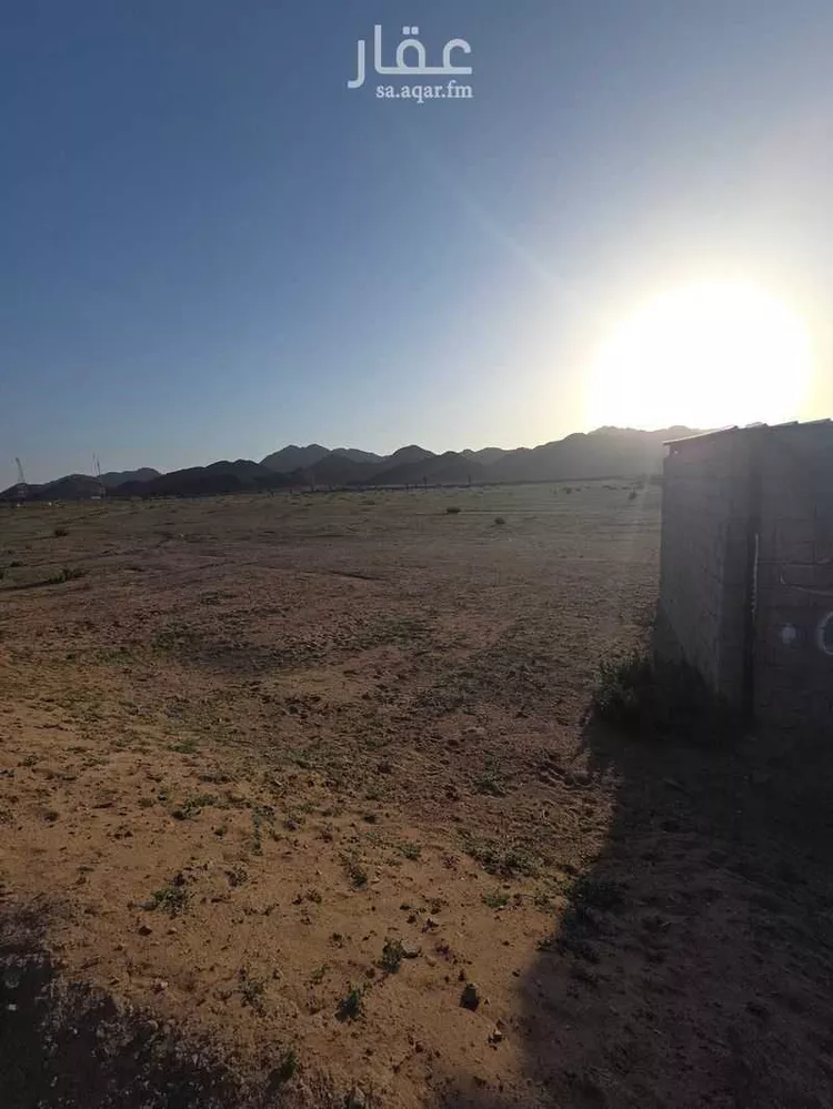 أرض للبيع في بواط ، منطقة المدينة المنورة صورة 2