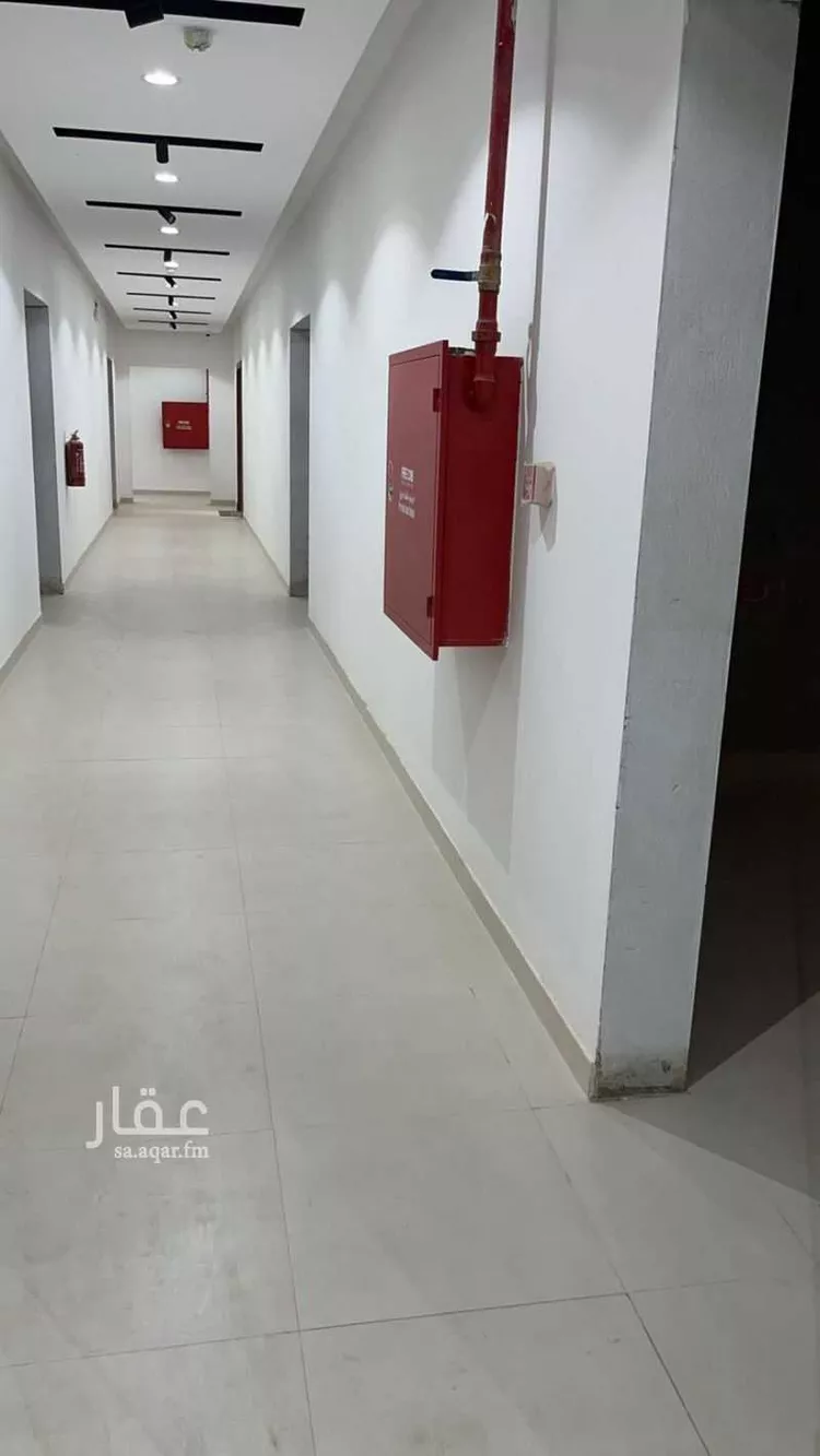 مكتب تجاري للإيجار في شارع علي البجادي ، حي الرمال ، الرياض ، منطقة الرياض صورة 5