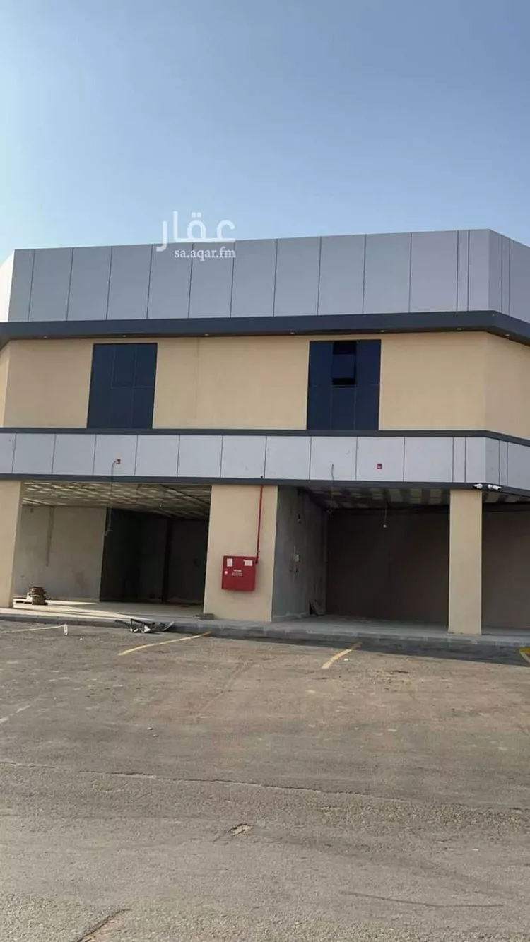 مكتب تجاري للإيجار في شارع علي البجادي ، حي الرمال ، الرياض ، منطقة الرياض صورة 2