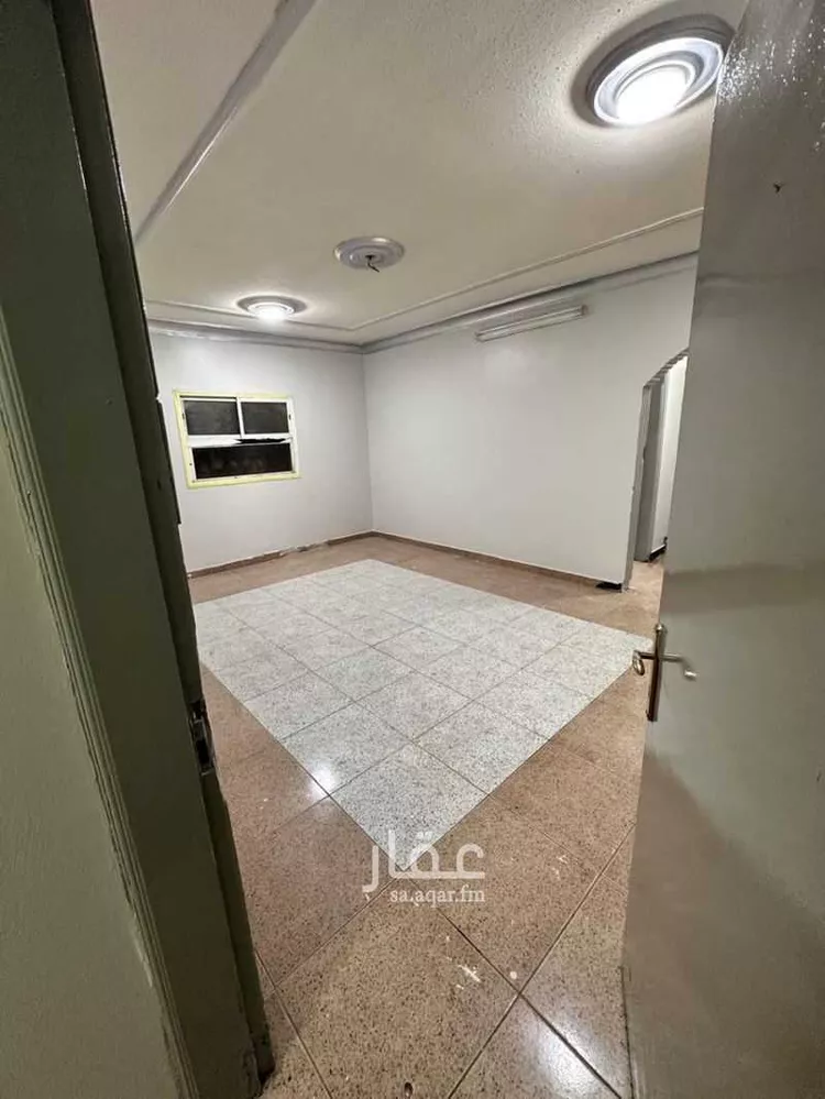 شقة للإيجار في شارع عبدالقادر الجز??ئري, حي الدار البيضاء, مدينة الرياض, منطقة الرياض صورة 3