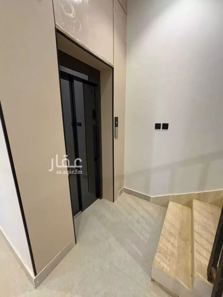 دور للبيع في شارع القاضي الفراء, حي البيان, مدينة الرياض, منطقة الرياض صورة 2