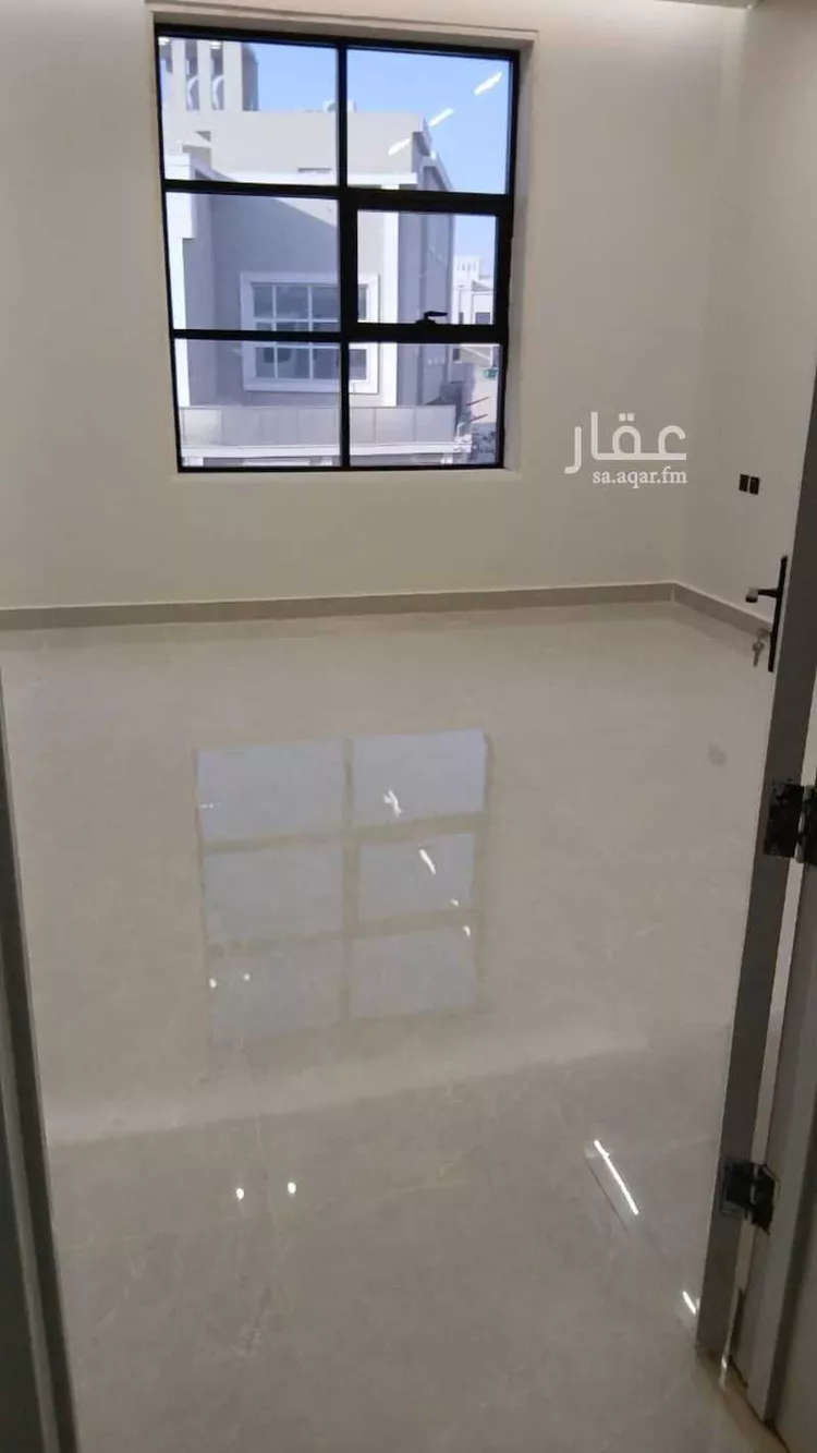 دور للبيع في شارع القاضي الفراء, حي البيان, مدينة الرياض, منطقة الرياض 11