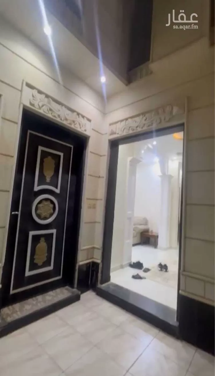فيلا للبيع في شارع أبي أحمد القيسي, حي الرمال, مدينة الرياض, منطقة الرياض صورة 2