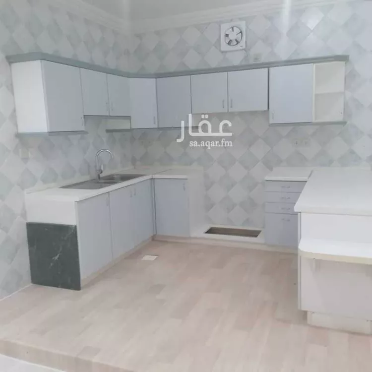 شقة للإيجار في شارع جعفر الحلي, حي العزيزية, مدينة جدة, منطقة مكة المكرمة صورة 4