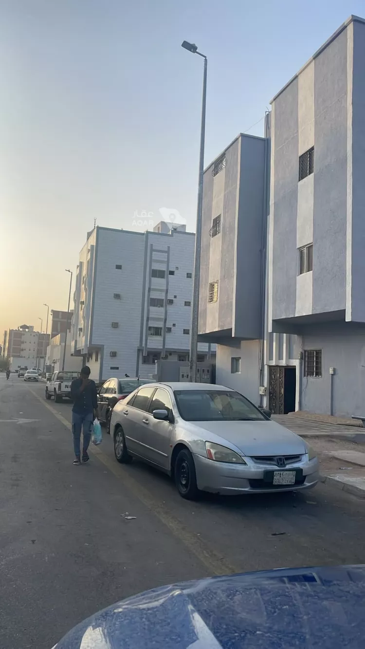 عمارة للبيع في حي ، شارع المنارات ، حي العريض ، المدينة المنورة ، منطقة المدينة المنورة 3