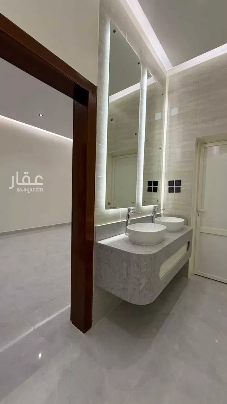 Floor for Sale in Hail An Naqrah 13