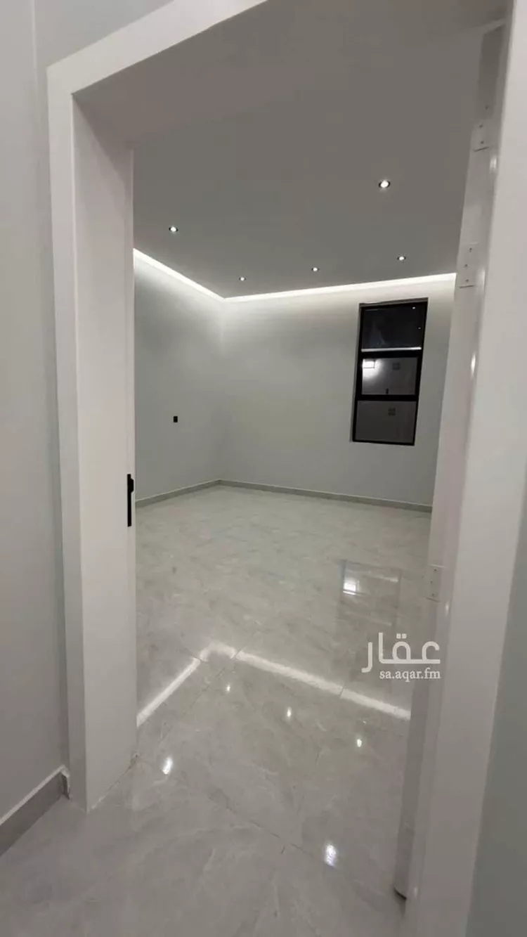 Floor for Sale in Hail An Naqrah 7