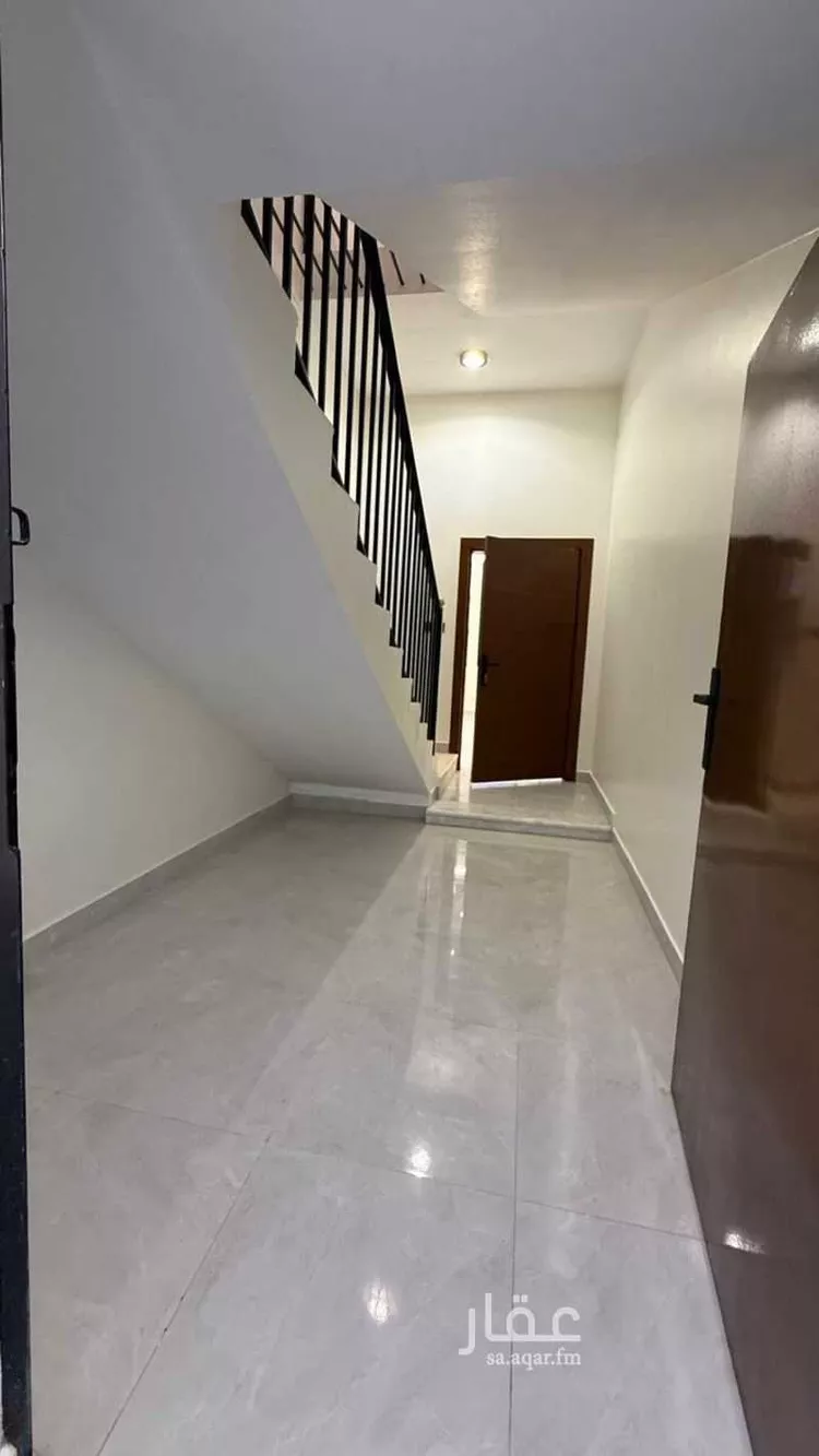 Floor for Sale in Hail An Naqrah 10